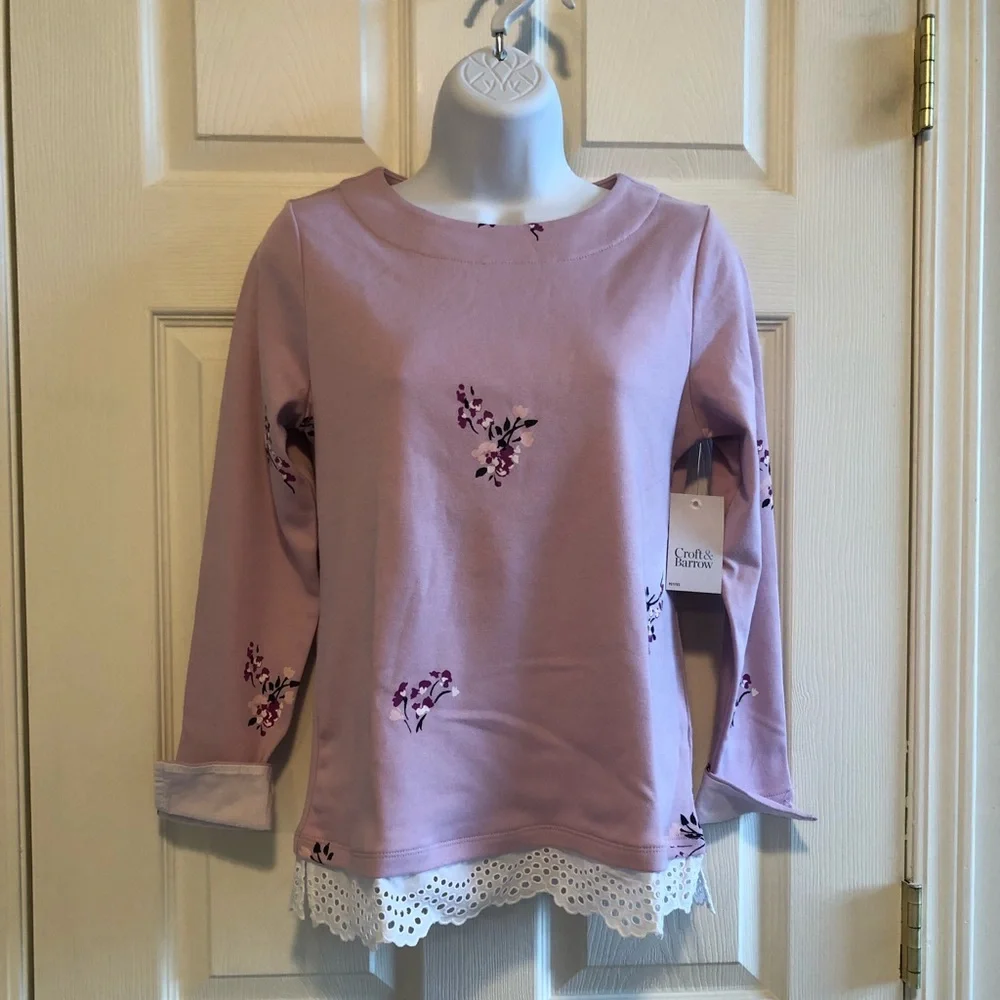 Croft & Barrow Long Sleeved Top with Lace Trim - Picture 1 of 8